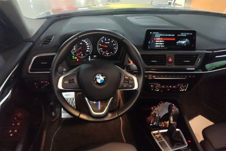 Used BMW 1 Series 2017 118i Design Package Model Steering Wheel