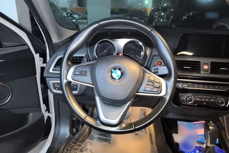 Used BMW 1 Series 2017 118i Sport Edition Steering Wheel