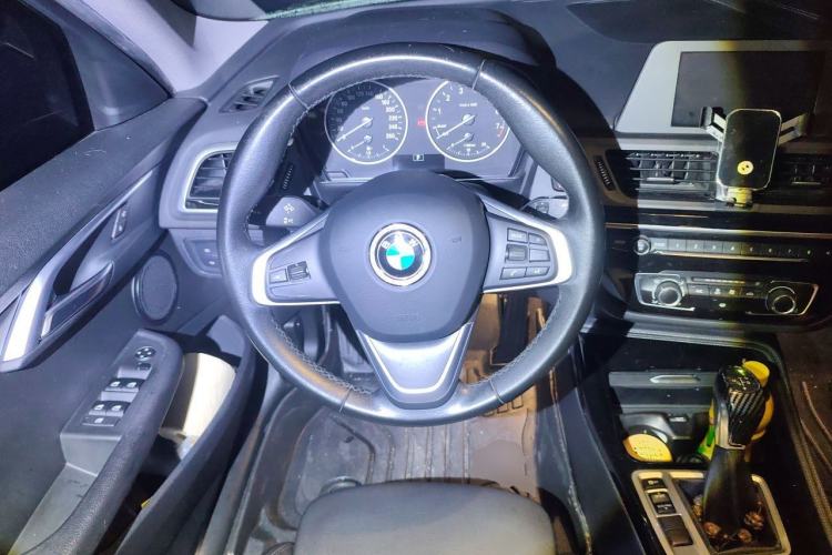 Used BMW 1 Series 2017 118i Sport Edition Steering Wheel
