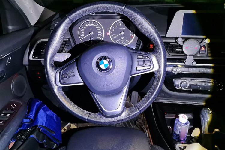 Used BMW 1 Series 2017 118i Sport Edition Steering Wheel