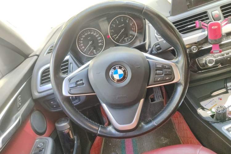 Used BMW 1 Series 2017 118i Fashion Model Steering Wheel