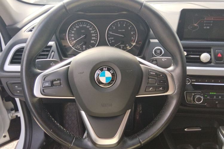 Used BMW 1 Series 2017 118i Fashion Model Steering Wheel
