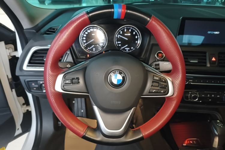 Used BMW 1 Series 2017 118i Sport Edition Steering Wheel