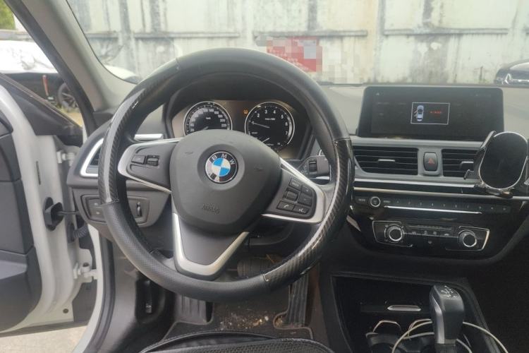 Used BMW 1 Series 2017 118i Sport Edition Steering Wheel