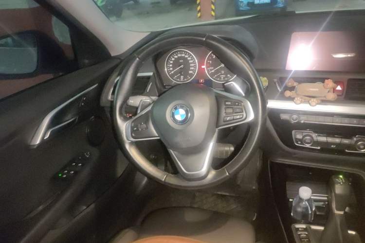 Used BMW 1 Series 2017 120i Design Package Model Steering Wheel