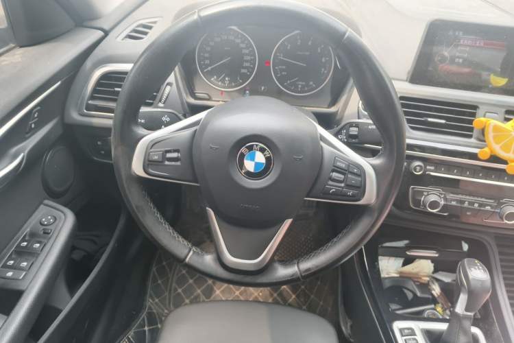 Used BMW 1 Series 2017 118i Sport Edition Steering Wheel