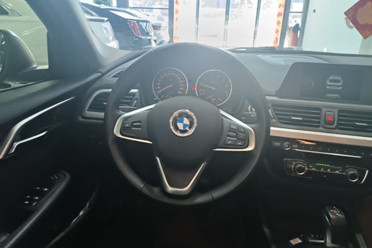 Used BMW 1 Series 2017 118i Fashion Model Steering Wheel