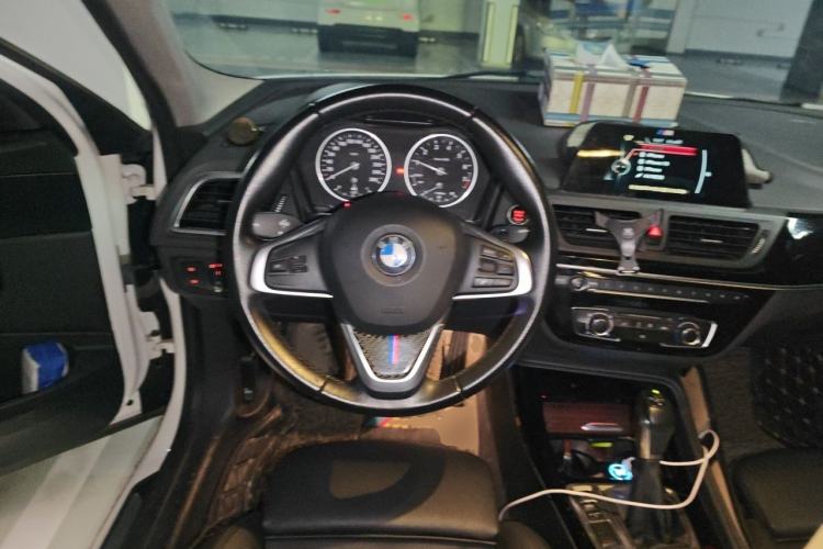 Used BMW 1 Series 2017 118i Sport Edition Steering Wheel