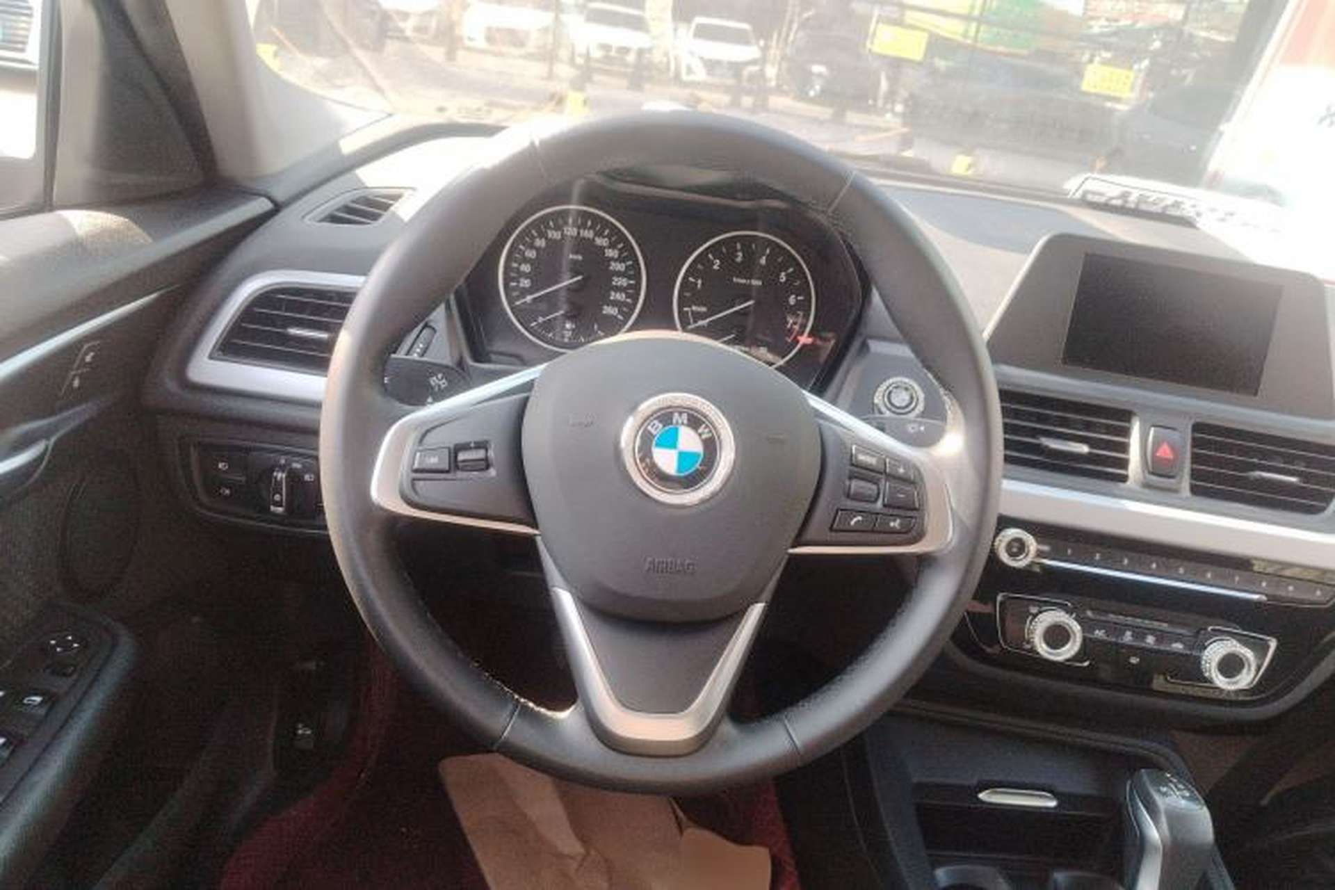 Used BMW 1 Series 2017 118i Fashion Model Steering Wheel