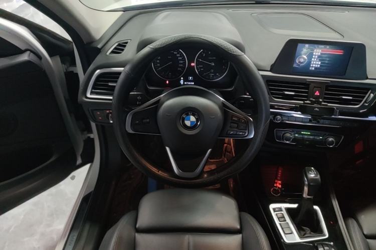 Used BMW 1 Series 2017 118i Sport Edition Steering Wheel