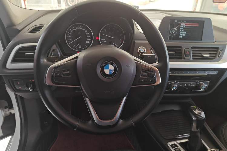 Used BMW 1 Series 2017 118i Fashion Model Steering Wheel