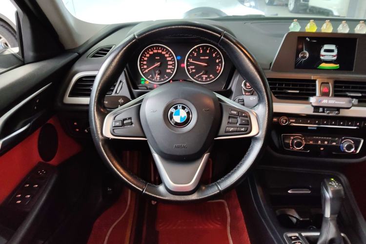 Used BMW 1 Series 2017 118i Fashion Model Steering Wheel