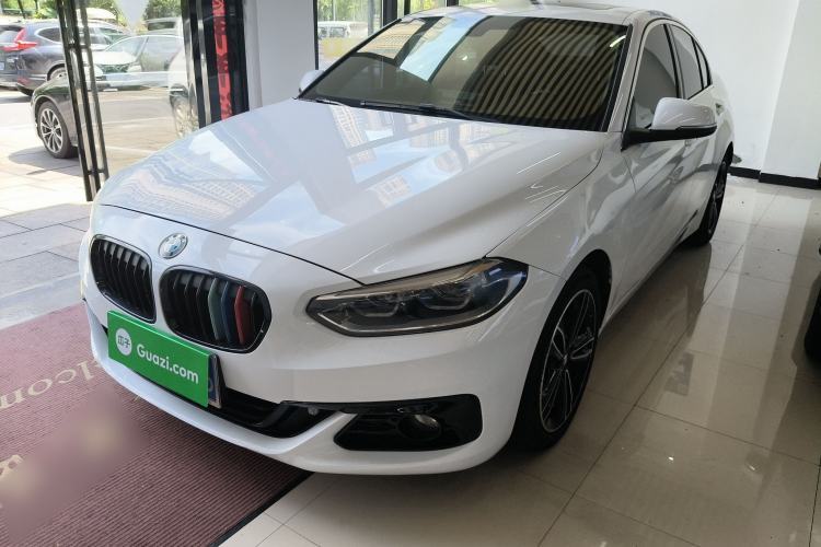 BMW 1 Series 2017 118i Sport Edition d’occasion Guazi used car, China used car export, Used car for sale, Used  cars, Cheapest cars for sale