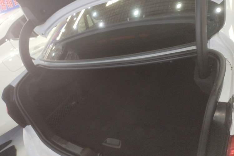 Used BMW 1 Series 2017 118i Design Package Model Trunk