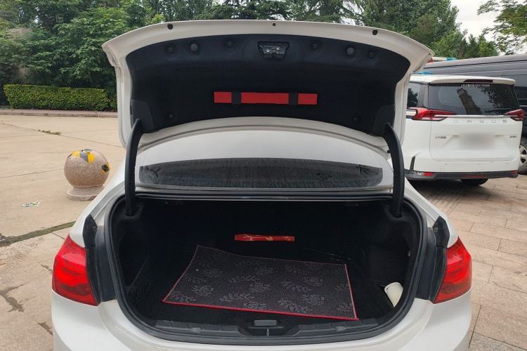 Used BMW 1 Series 2017 118i Design Package Model Trunk
