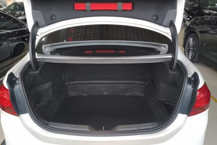 Used BMW 1 Series 2017 118i Sport Edition Trunk