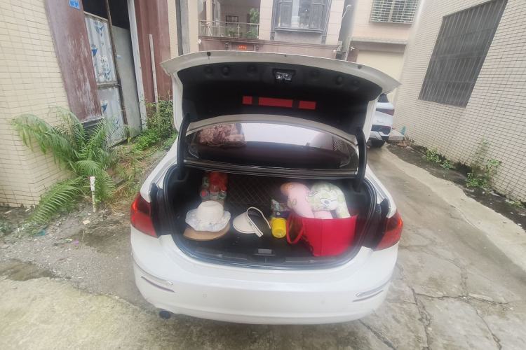 Used BMW 1 Series 2017 118i Fashion Model Trunk