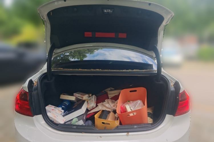 Used BMW 1 Series 2017 118i Fashion Model Trunk