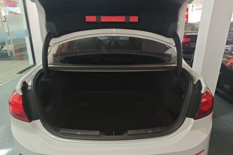Used BMW 1 Series 2017 118i Sport Edition Trunk