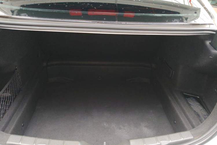 Used BMW 1 Series 2017 118i Sport Edition Trunk