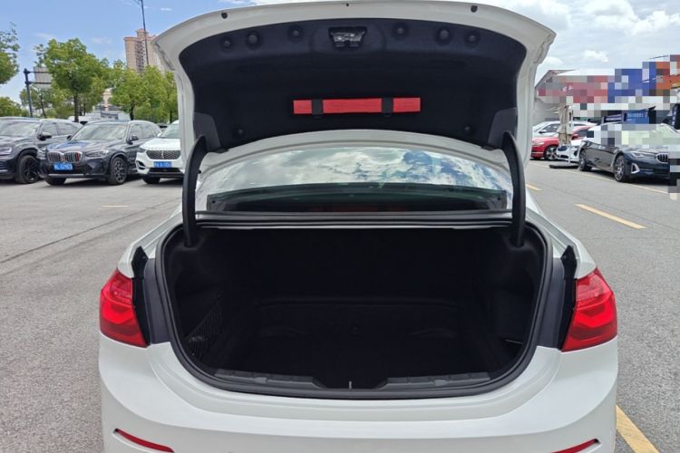 Used BMW 1 Series 2017 118i Sport Edition Trunk