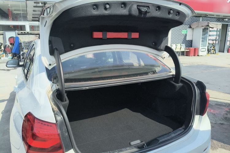 Used BMW 1 Series 2017 118i Sport Edition Trunk