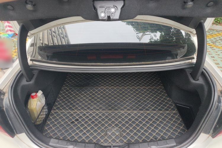 Used BMW 1 Series 2017 120i Design Package Model Trunk