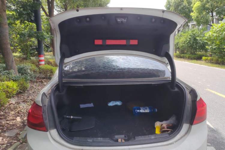 Used BMW 1 Series 2017 118i Design Package Model Trunk