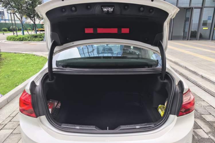 Used BMW 1 Series 2017 118i Sport Edition Trunk