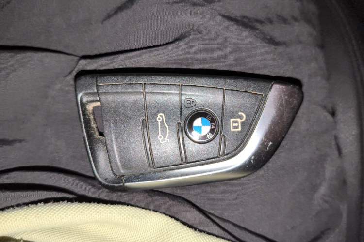 Used BMW 1 Series 2017 118i Sport Edition Vehicle Key