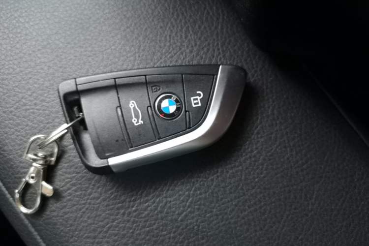 Used BMW 1 Series 2017 120i Design Package Model Vehicle Key
