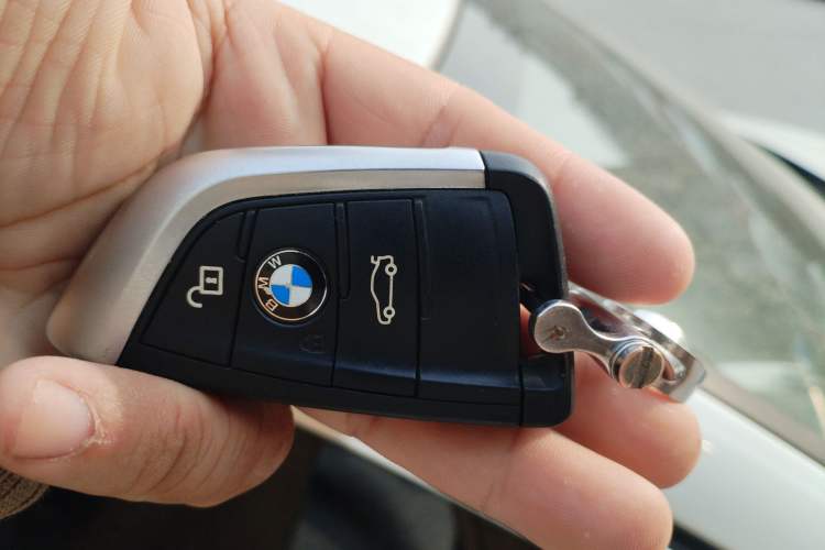 Used BMW 1 Series 2017 118i Sport Edition Vehicle Key