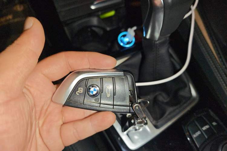 Used BMW 1 Series 2017 118i Sport Edition Vehicle Key
