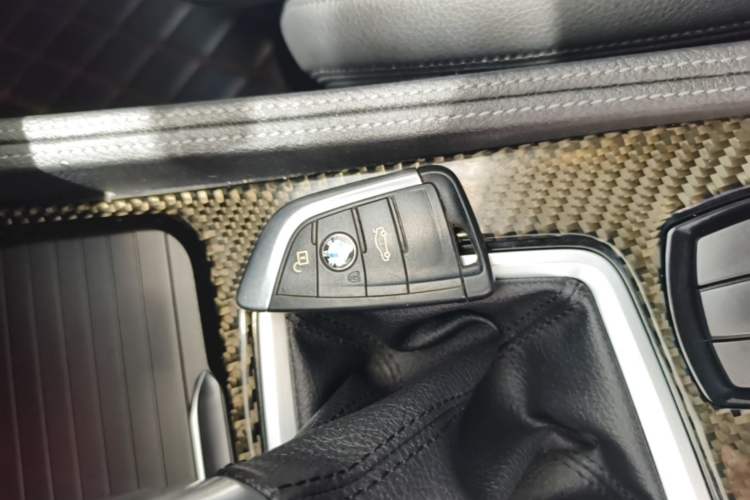 Used BMW 1 Series 2017 118i Sport Edition Vehicle Key