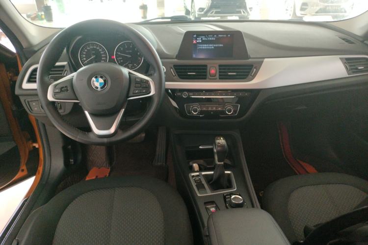 Used BMW 1 Series 2017 118i Fashion Model Center Console