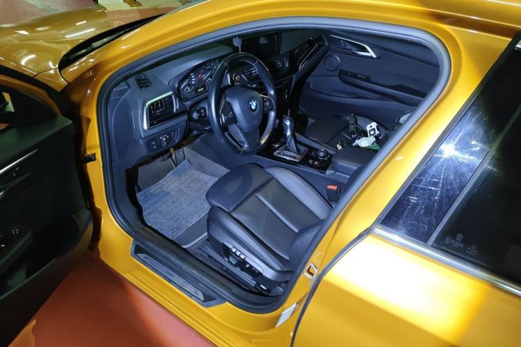 Used BMW 1 Series 2017 118i Sport Edition Driver Seat