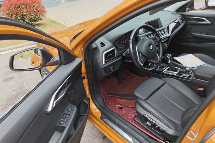 Used BMW 1 Series 2017 118i Sport Edition Driver Seat