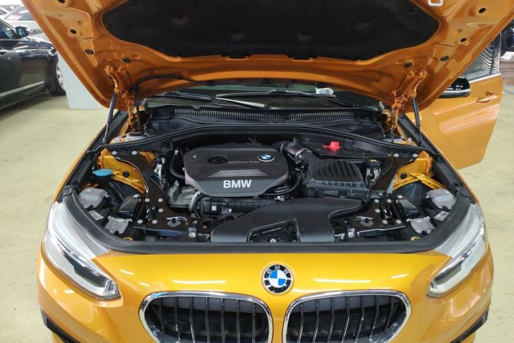 Used BMW 1 Series 2017 118i Sport Edition Engine Bay