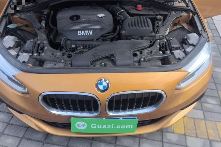 Used BMW 1 Series 2017 118i Design Package Model Engine Bay