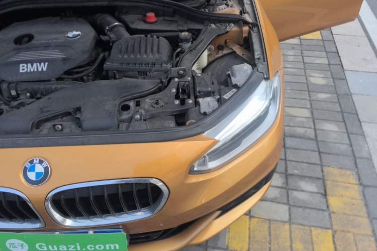 Used BMW 1 Series 2017 118i Design Package Model Engine Bay Left