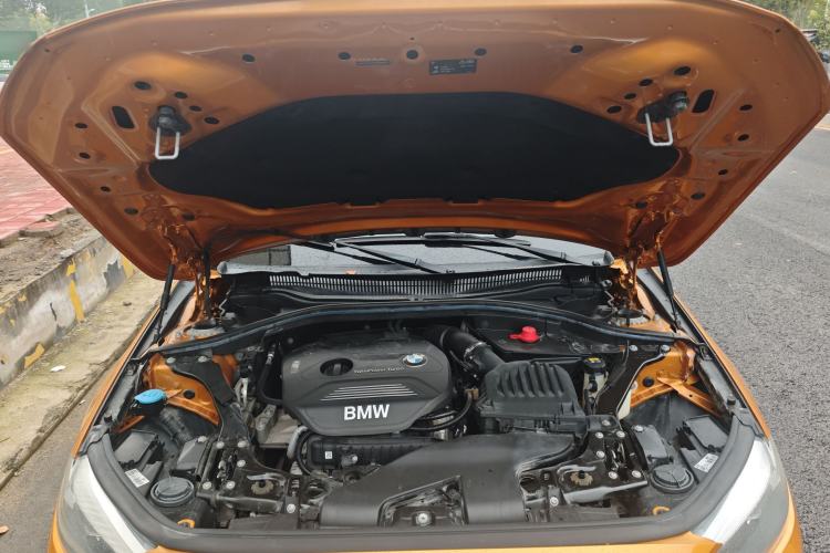 Used BMW 1 Series 2017 118i Fashion Model Engine Bay