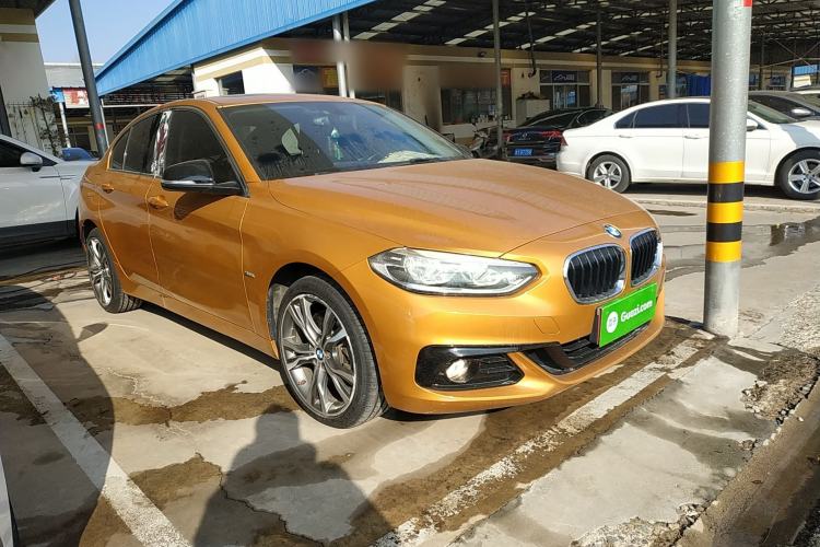 Used BMW 1 Series 2017 120i Design Package Model Exterior 2