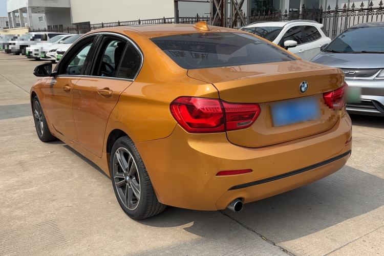 Used BMW 1 Series 2017 118i Sport Edition Exterior 2