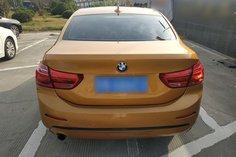 Used BMW 1 Series 2017 118i Sport Edition Exterior 4