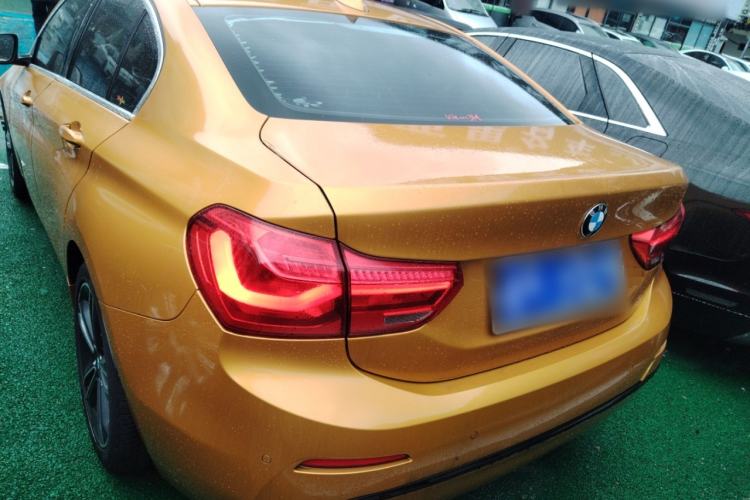 Used BMW 1 Series 2017 118i Sport Edition Exterior 4