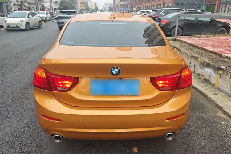 Used BMW 1 Series 2017 118i Fashion Model Exterior 4