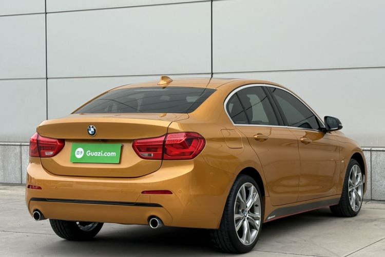 Used BMW 1 Series 2017 120i Design Package Model Exterior 5