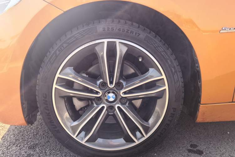 Used BMW 1 Series 2017 118i Sport Edition Exterior 7