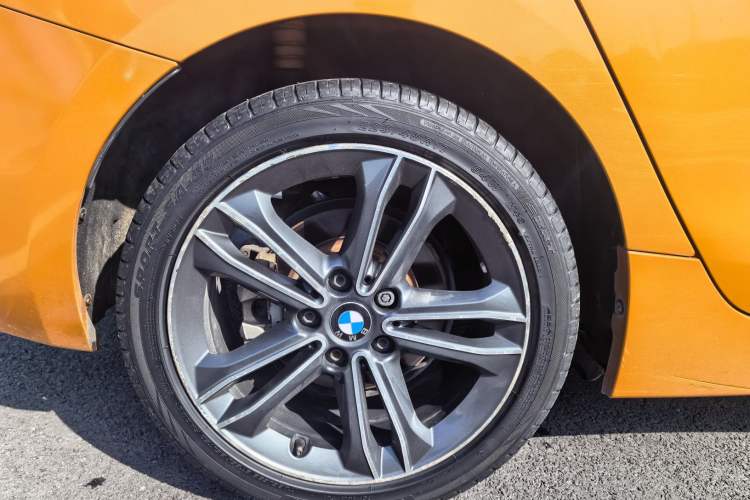 Used BMW 1 Series 2017 118i Sport Edition Exterior 8