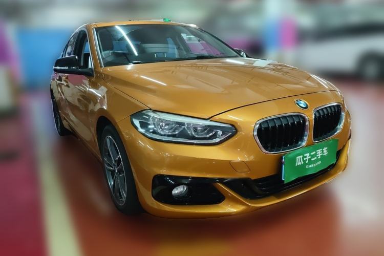 Used BMW 1 Series 2017 118i Sport Edition Front Right 45 Deg